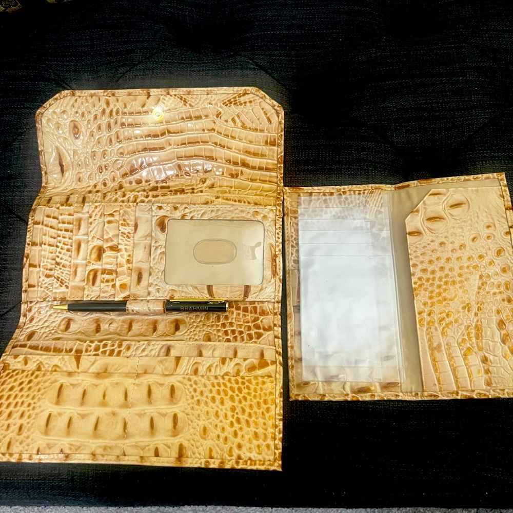 Authentic Brahmin wallets duo. Barely used and like new.